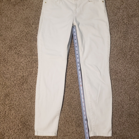 Michael Kors "Izzy" skinny white jeans (size 10) - Picture 3 of 12